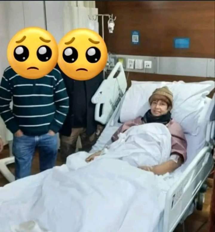 being_mu_salman's tweet photo. बेशक अल्लाह ने उन तमाम लोगो के लिए ये इबरत का सामान तैयार किया है संभलजाओ।

मुर्तद वसीम रिज़वी क़ुरान की आयते बदलने चले थे अल्लाह ने इन्हें ही बदल दिया।

नास्तिक तारिक फतेह ने कहा था
“इस्लाम कैंसर है” और कैंसर से हुई मौतI

नास्तिक तस्लीमा नसरीन ने
“इस्लाम को हैंडिकैप्ड कहा था” और 
हॉस्पिटल में हैंडिकैप्ड पड़ी हुई हैंI