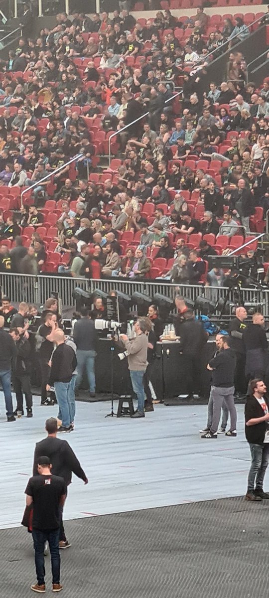 levimylocooper's tweet photo. @WilliamRutten Gespot!! @Metallica https://t.co/kkTeQVfBEq