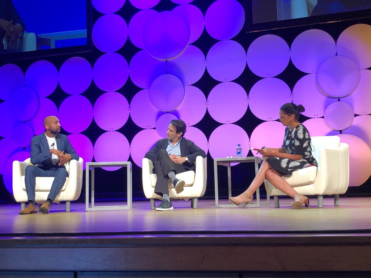 APA's tweet image. How can psychology help address America&apos;s ongoing youth mental health crisis?

Our #APA2022 main stage event, &quot;The Kids Are Not Alright&quot;, examined ways to foster resilience in the face of significant challenges. #PsychologyWeek

▶️: youtube.com/watch?v=VqfESU…