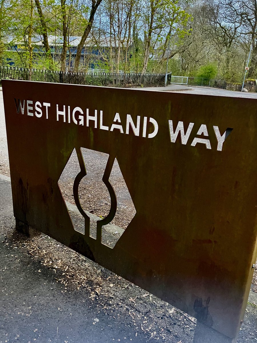 AlexMacD19's tweet photo. ⁦@official_whw⁩ on Thursday my mate John Beattie cycled the WHW in a day 13.5 hours 👍🏻 I joined the cycle between Tyndrum-Kingshouse, probably more a hindrance than a help 😂 https://t.co/D092HjBMGs
