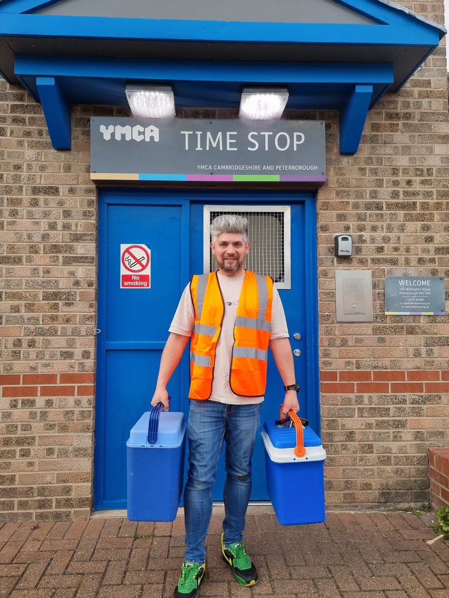 ChefConsultant's tweet photo. Job done ๐
Imagine if restaurants would not throw food away? How many meals could we serve every day to all those in need!
THOUSANDS!
#supporttheworld #homeless #stopwaste #meals https://t.co/D5OnCw5ng8