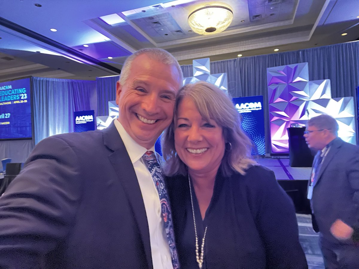 DrSpeightsDO's tweet photo. Connecting w people across the osteopathic community @AACOMmunities annual conference @NYITCOMAR @NYITCOMDO @AOAforDOs @NBOME https://t.co/JXr6WvrrDZ
