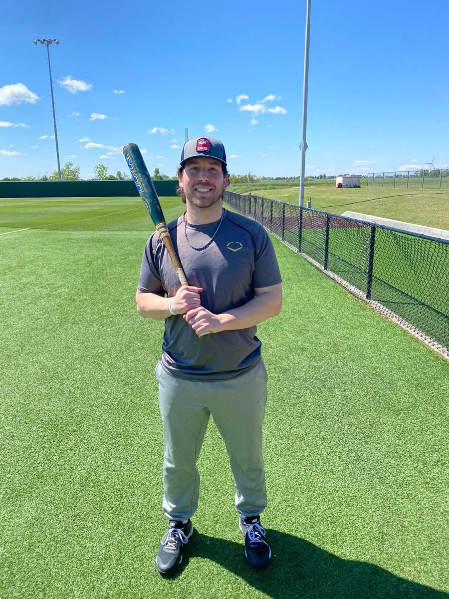 Alumni game! These guys are the foundation of our program and we’re glad they made it out to have some fun and play the game again! Austin Garrett (2017) HR Derby Champ with 8 in the finals!