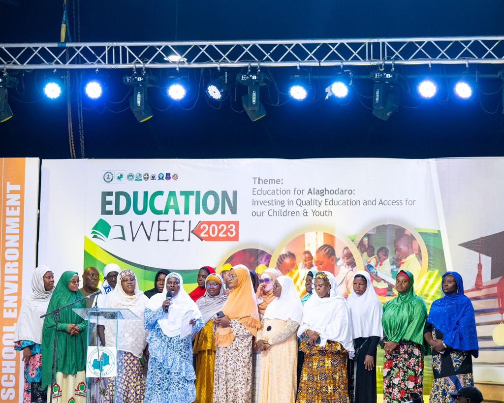 GovernorObaseki's tweet photo. At the Maiden Edo Parents’ Summit, held in the state capital as part of the 2023 Edo Education Week, the Catholic Bishop of Sokoto Diocese, Mathew Hassan Kukah joined me in identifying quality education as essential in improving human and capital development indices.

I thank the parents for their continuous support which has contributed in no little way to the success recorded so far in education reforms in the state. In the last five years, we have been able to make foundational changes: We have made teachers important, introduced technology, set up school management and got communities involved to make the reforms successful.