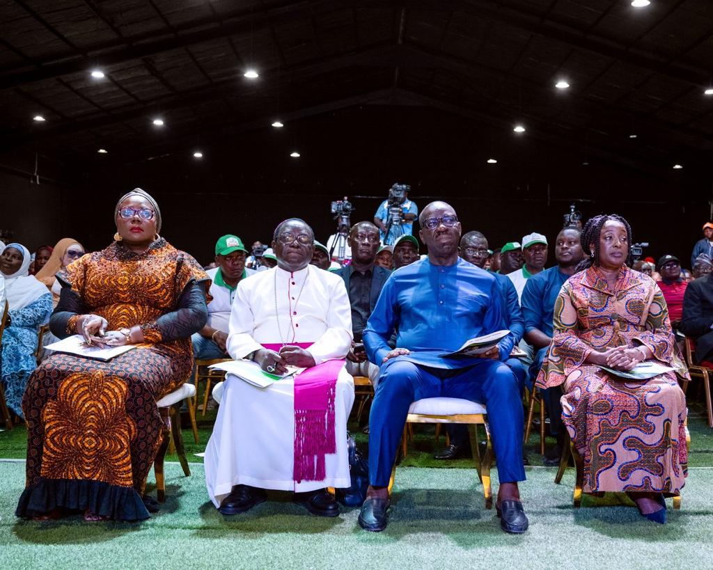 GovernorObaseki's tweet photo. At the Maiden Edo Parents’ Summit, held in the state capital as part of the 2023 Edo Education Week, the Catholic Bishop of Sokoto Diocese, Mathew Hassan Kukah joined me in identifying quality education as essential in improving human and capital development indices.

I thank the parents for their continuous support which has contributed in no little way to the success recorded so far in education reforms in the state. In the last five years, we have been able to make foundational changes: We have made teachers important, introduced technology, set up school management and got communities involved to make the reforms successful.