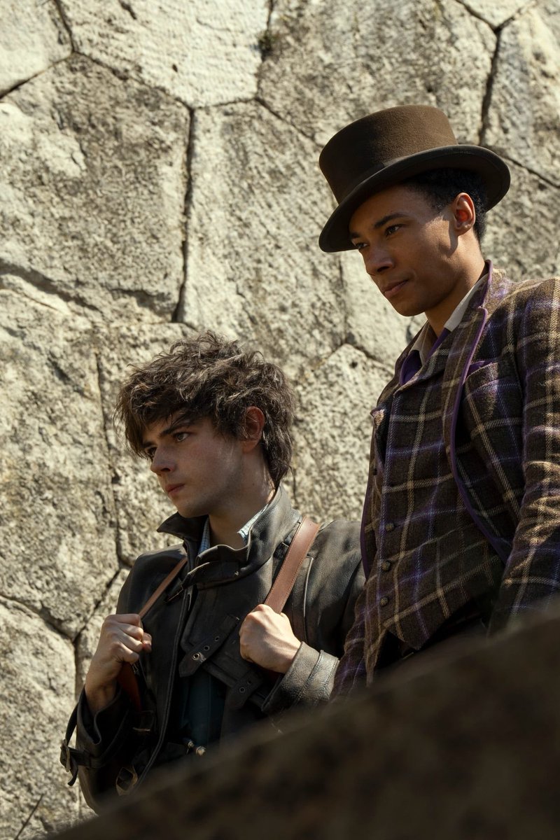 well if it isn’t the richest and hottest couple in ketterdam  #SOCspinoff #SixofCrowsSpinoff #ShadowAndBone <a href="/netflix/">Netflix</a> <a href="/shadowandbone_/">Shadow And Bone</a>