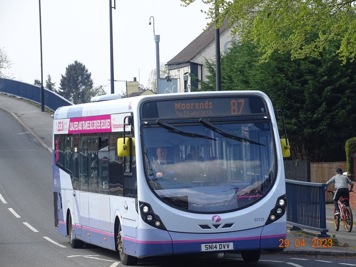 Shaun__92's tweet photo. First Doncaster - 63125 - Wright Streetlite DF - SN14 DVV on Service 87 to Moorends Via Stainforth #doncaster #Stainforth #thorne #moorends #firstbus #firstbuses #firstdoncaster #wrightstreetlite #wrightstreetlitedf @FirstSouthYorks #saturday #29th #april #2023 https://t.co/Q78IWyM2xS