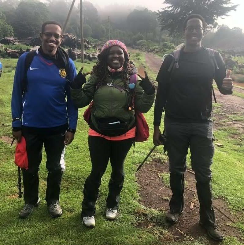 JambeeQim's tweet photo. Also this is my first time hiking with the one and only badass, Everest hiker &amp; #chamuhimu @KipronoLeting 
Also the guys were sweet enough to let me talk about my love for Louis Tomlinson and listened to his songs with Me. Aaaww. 
Anyway IM BACK IN THE MOUNTAINS! #jambnb #jambee https://t.co/tNajMz4a9b