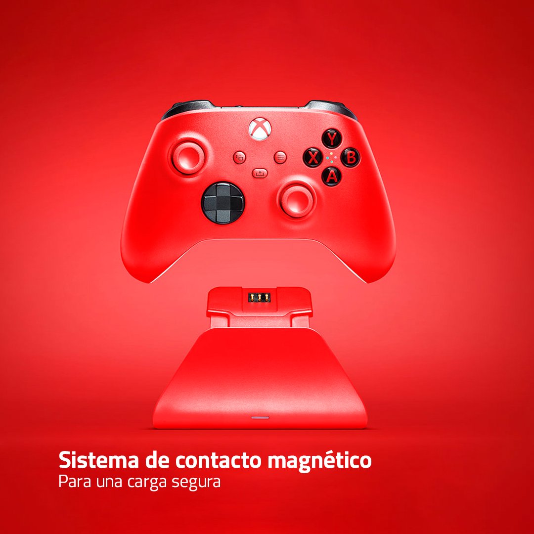 RazerLatino's tweet photo. Mantén la energía al máximo y las ganas de ganar en niveles óptimos en cada partida que juegues en tu #Xbox con el Razer Quick Charging Stand For XBOX ⚡💚🎮
.
#RazerLatinoamerica #RazerLatam #XboxController #ControlXbox #MandoXbox https://t.co/1EAbQSMuCQ