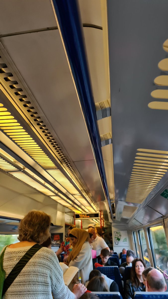 Aman Singh ⚡ tweet media