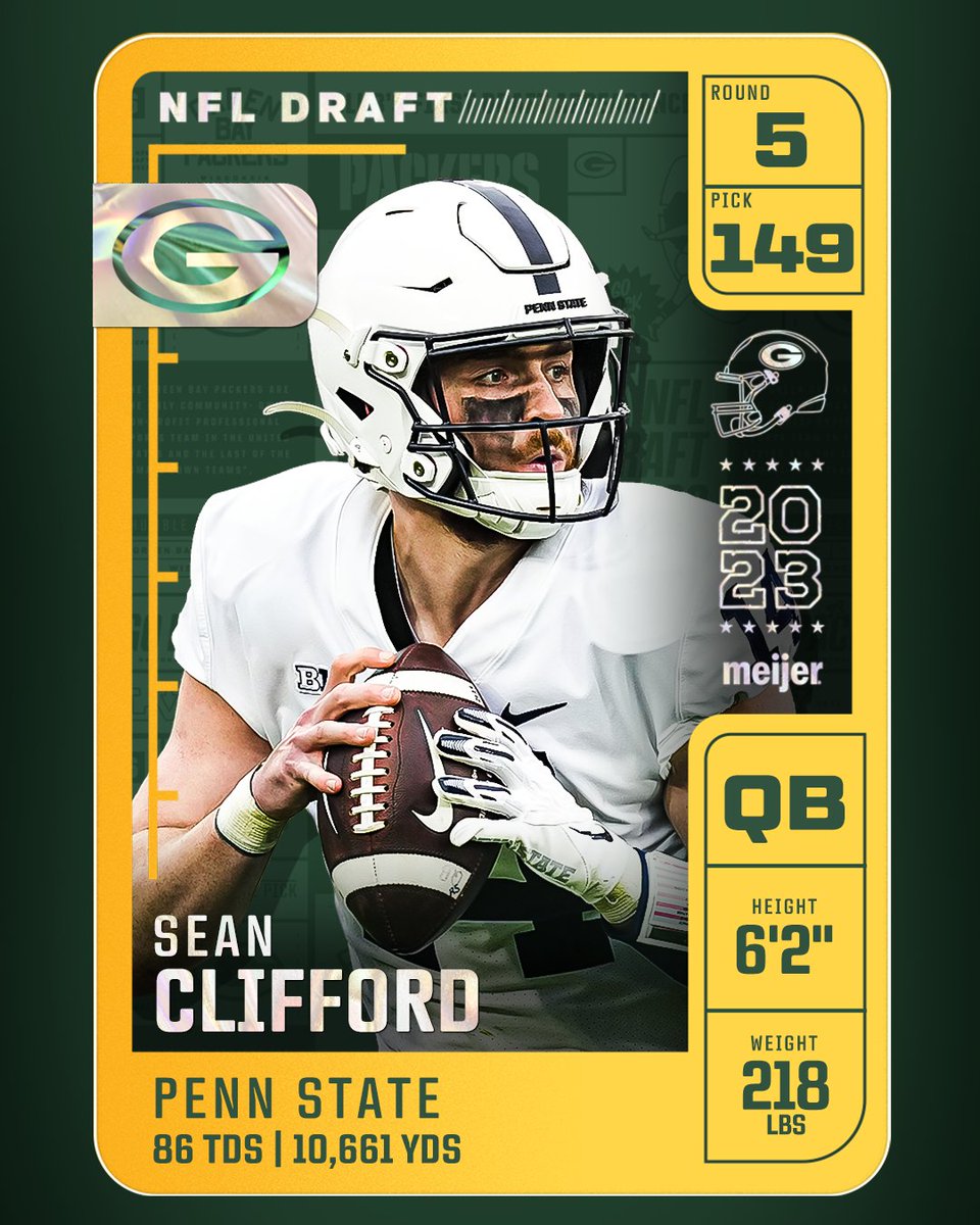 packers's tweet photo. A QB for GB in Round 5. 

📰: https://t.co/yBdqgYCeFe

#PackersDraft | @meijer https://t.co/xTUXnCb7xD