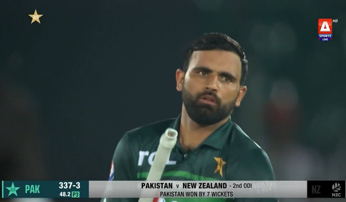 Mussskey's tweet photo. Splendid innings by Fakhar 
VERY WELL PLAYED MANN. https://t.co/eK47oXcfWZ