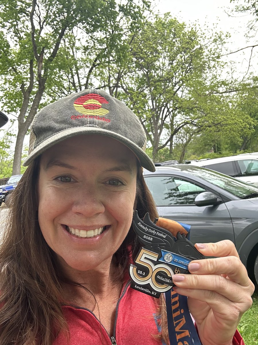 Carwile11's tweet photo. Closed out celebrating the big 50 this morning with a last minute decision to run the Derby half. Ran my first half marathon at Derby when I turned 40. #painistemporary #derbyhalf #shouldhavetrained #churchilldowns https://t.co/DtUzvmuukV