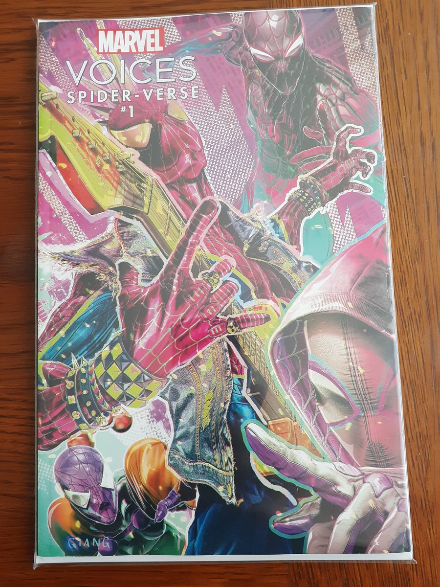 Got this EPIC <a href="/johngiang_art/">john giang | artist</a> cover today!