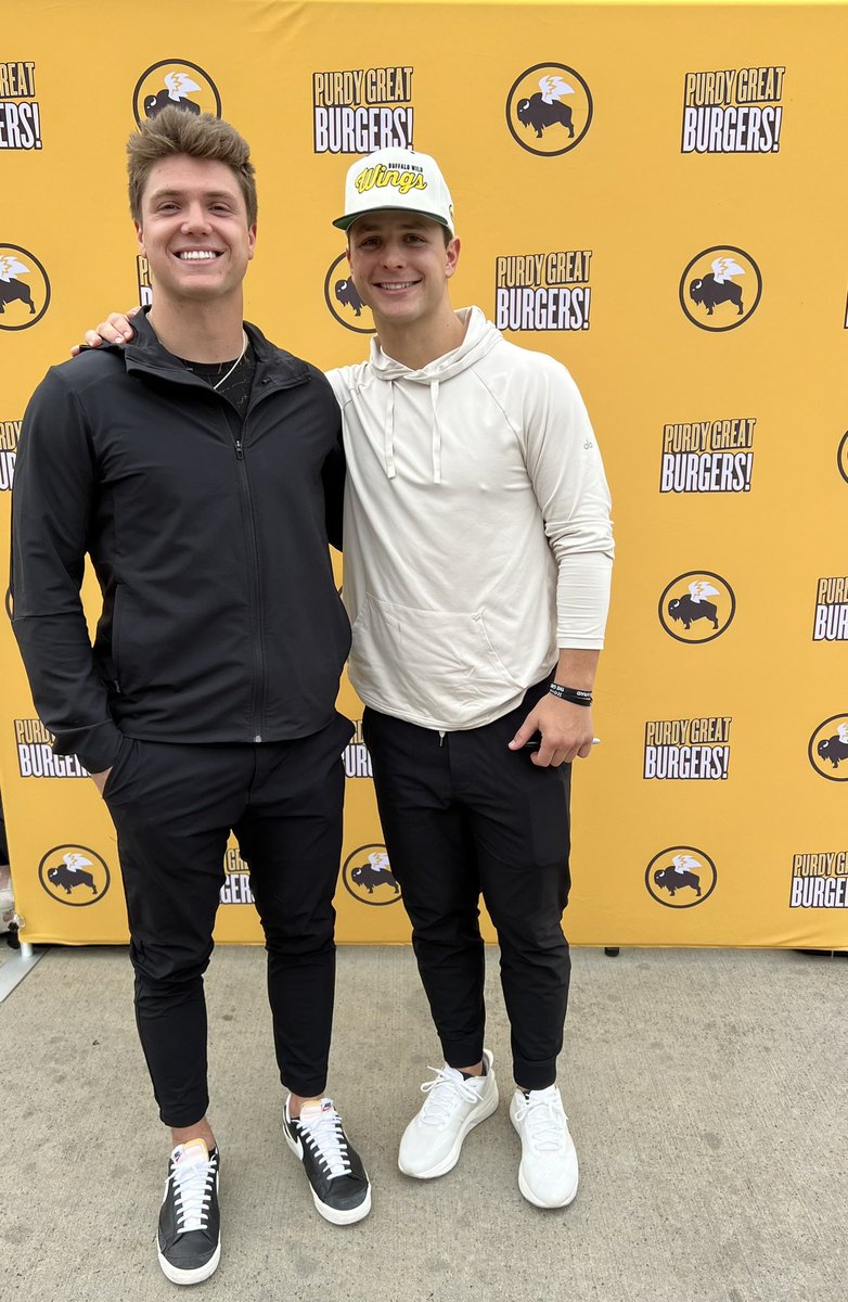 Carrie Purdy tweet media