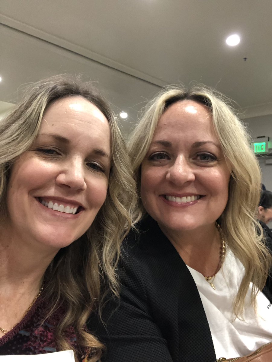 taleof2writers's tweet photo. Networking, pitching, sharing  inspiration! #sdww #backatit https://t.co/sppwrA5Xvr