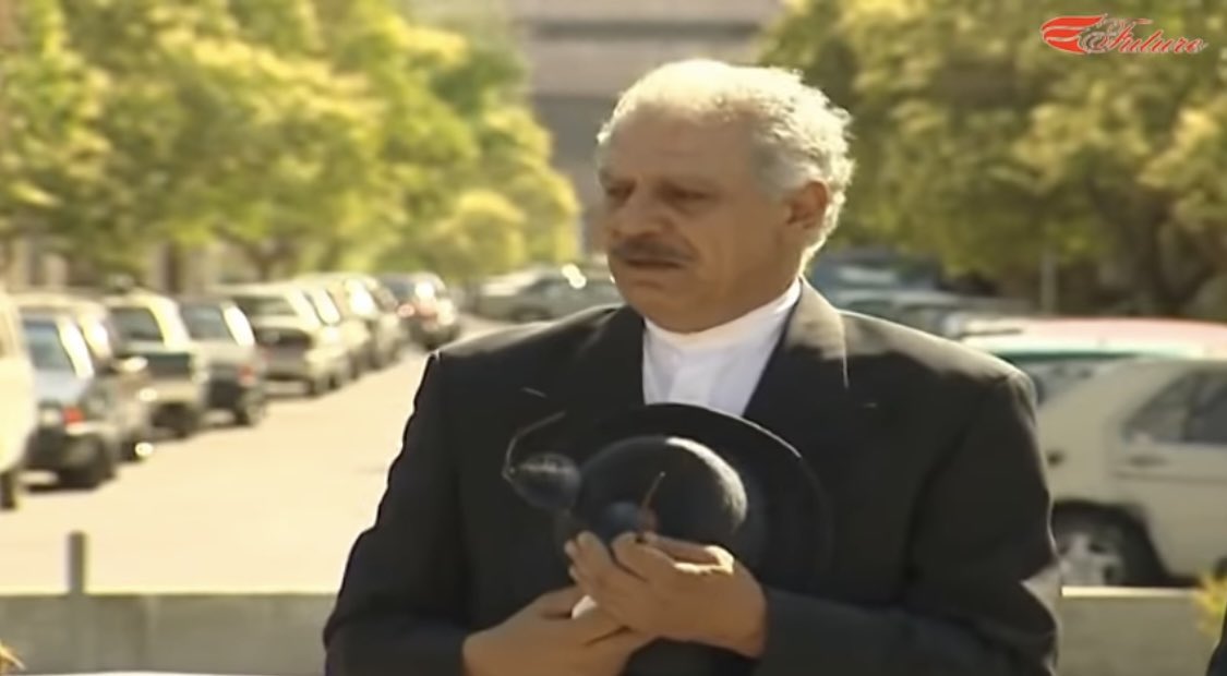 سـارة tweet media