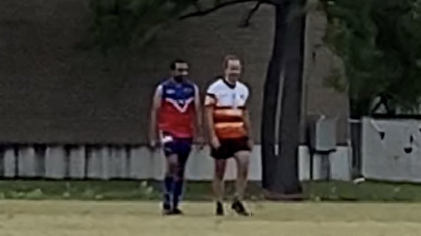 Had a great time today lining out with <a href="/houstongaels/">Houston Gaels</a> in their International Rules match against <a href="/HoustonLonestar/">Houston Lonestars</a>. Thanks to the Gaels and my Australian colleague Consul General @bensonsaulo for the invitation to join. Looking forward to the rematch in October 🇮🇪🇦🇺🇺🇸#GlobalGAA