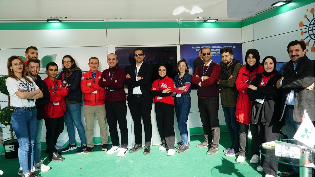 yuyapzek's tweet photo. Teknofest 27 Nisan - 1 Mayıs tarihleri arasında İstanbul Atatürk Havalimanı'nda gerçekleşmektedir. Bu organizasyona Yalova Üniversitesi ve Yapay Zeka Topluluğunu temsilen, ulaşımda yapay zeka kategorisinde yarışacak olan YOLOva ve AI Spark takımlarıyla katılmaktadır. + https://t.co/hnhIL3xXrK