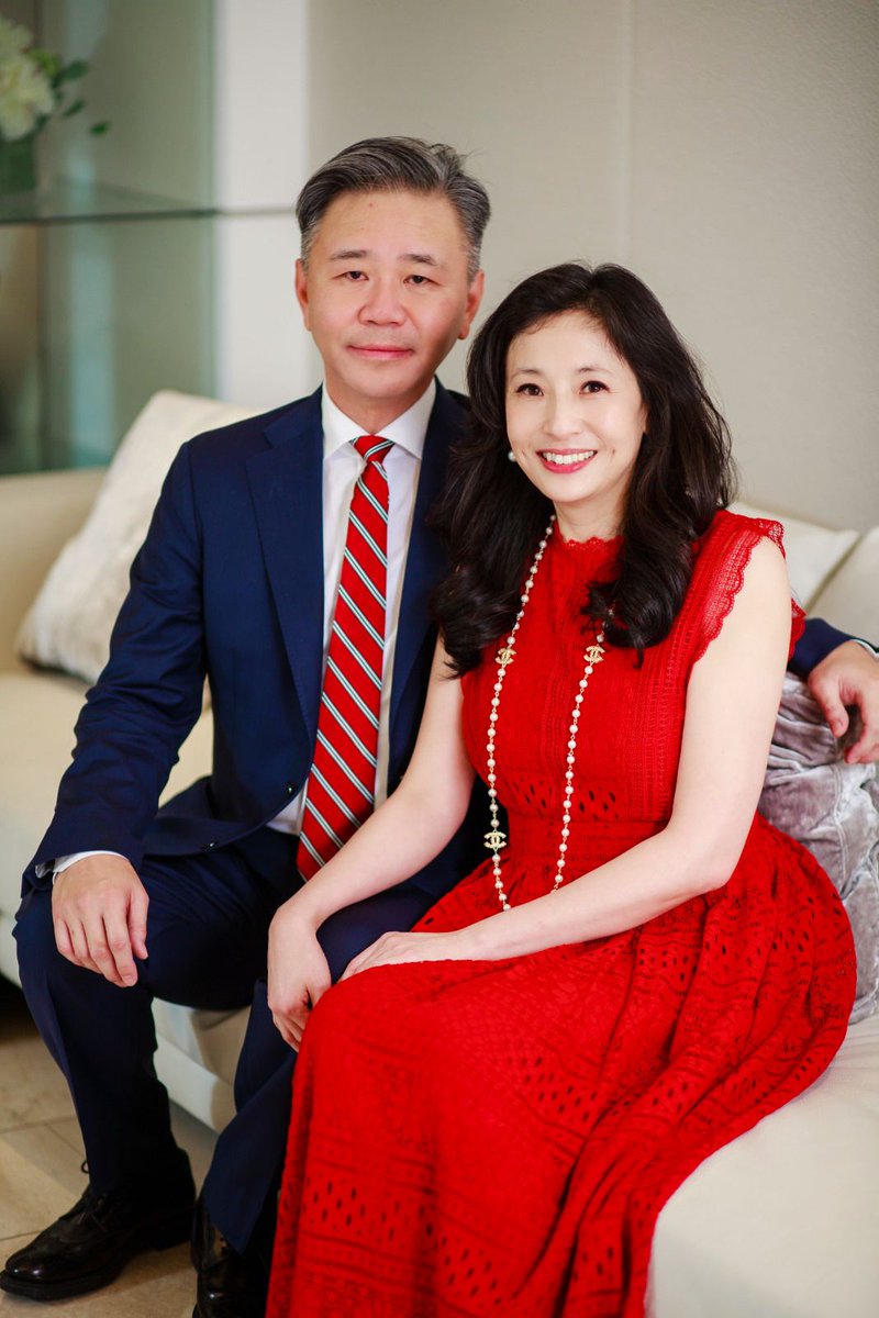 JMEagleLAChamp's tweet photo. .@JMEaglePipe CEO Walter Wang and @PlastproDoor CEO Shirley Wang together are raising the bar on the LPGA Tour this week with the @JMEagleLAChamp. 

@TheAmyRogers with the story:

https://t.co/7l1lZ7PDxn https://t.co/a43dBGncSF