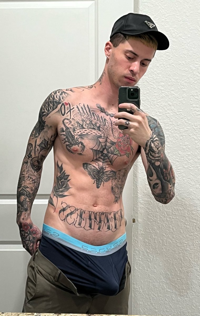 devdaddyof's tweet image. To see more of me 😈⬇️ #fitness
onlyfans.com/devdaddyof