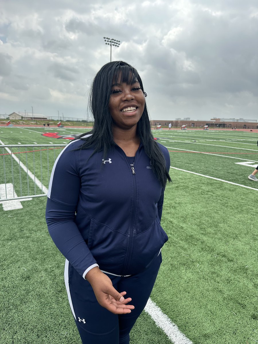 CoachK_Bauer's tweet photo. Region 3-5A finalist Alysse Wilson (soph) exceeded all expectations in her first year competing in track!!
Shot put - 15th
#CatchTheseClaws #GreatDayToBeABobcat https://t.co/1OvLWRrtC2