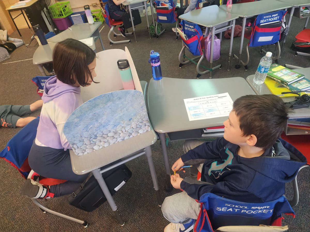 Shenanigansin3's tweet photo. Vowel Team Battleship! https://t.co/C2wleTyfBJ