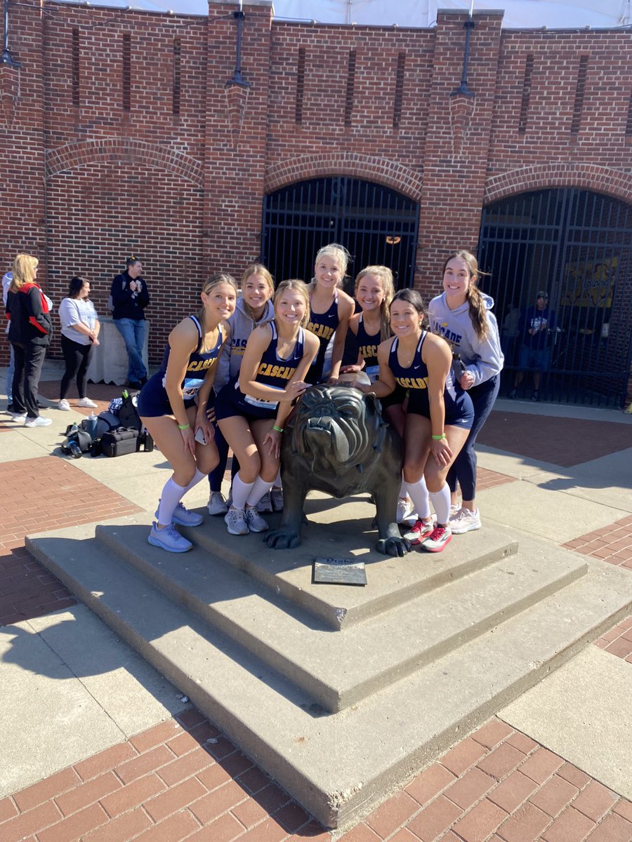 timothy_frake's tweet photo. Cascade Girls Drake Results
Curry, Green, Koppes, Simon Shuttle just missed finals with season PR 5th-66.25
Simon 400 hurdles season PR 6th-64.09
Simon 100 hurdles season PR 15th-15.51
Koppes, Simon, Green , Roling 4x1 79th-52.52, can’t be perfect
Proud of small town girls https://t.co/pgMabiM5wJ