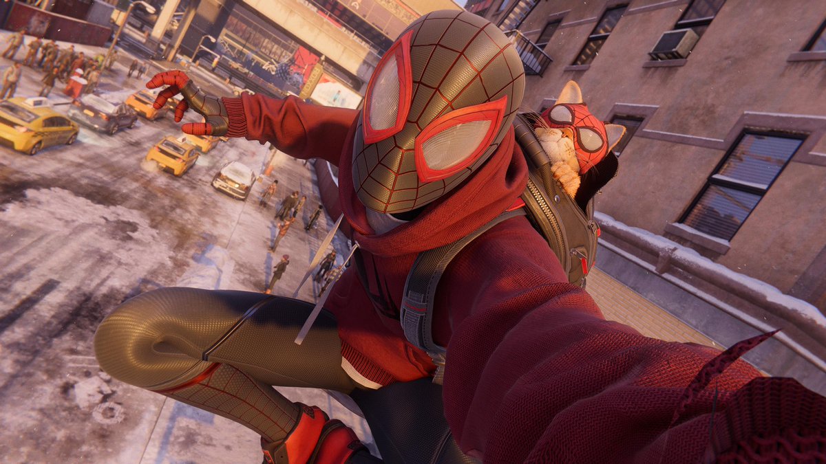 Just got the platinum 🔥😍😍 #SpiderManMilesMorals  10/10🔥🔥