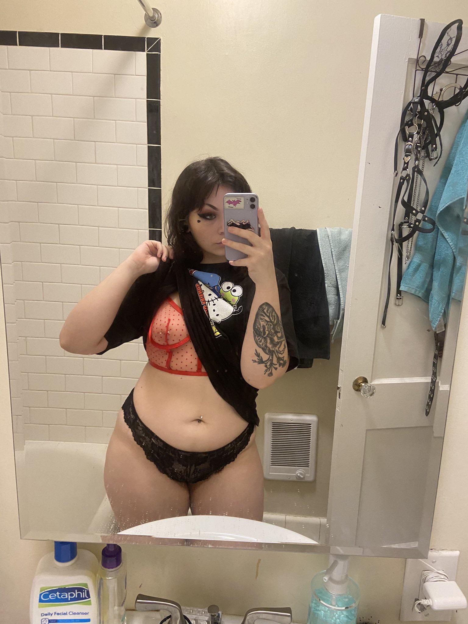 TW Pornstars - 1 pic. Haley Hex 🌙. Twitter. (cw weightweight loss  mention) early 2021 - present repairing. 11:48 PM - 29 Apr 2023