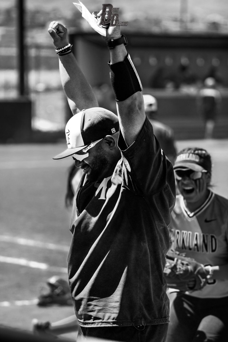 DrewwDesigns's tweet photo. Here’s a recap of today. Congratulations @MatadorSoftbal1 🏆

@JSalgado_PHS @JSalgado_PHS @YISDAthletics1 @Fchavezeptimes 
@phsmats https://t.co/4izUQS3eqQ