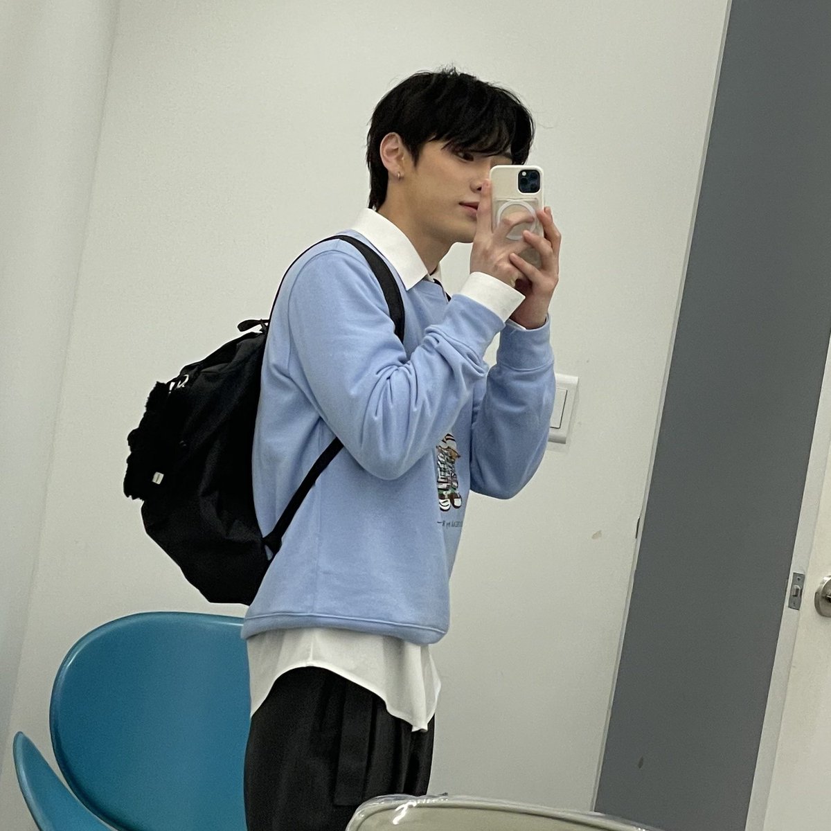 Kyuggjun's tweet image. ㅤㅤㅤㅤㅤㅤㅤㅤㅤ
Taking moments in every blessful occassion so it could be cherished later. Happy Sunday! 
ㅤㅤㅤㅤㅤㅤㅤㅤㅤ