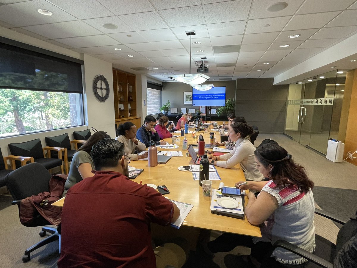 NLC_SV's tweet photo. Today our fellows got a crash course on the labor movement with the @WeAreCTA’s Anna Koski, refined their capstones with #NLCSV board member @barcelosknows, and put on their public policy caps with @AlexShoor, executive director of @CatalyzeSV. #NLC #NLCFamily https://t.co/lQx9CnCa4N