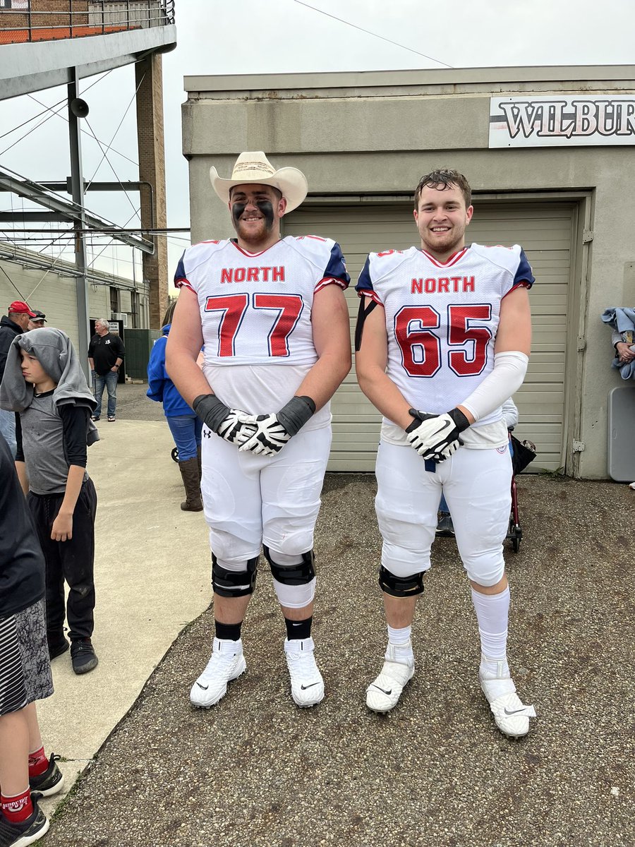 quentin_lehman's tweet photo. Had a great time beating up on the south team with these guys best of luck to you all!! https://t.co/0VHV4HqznL