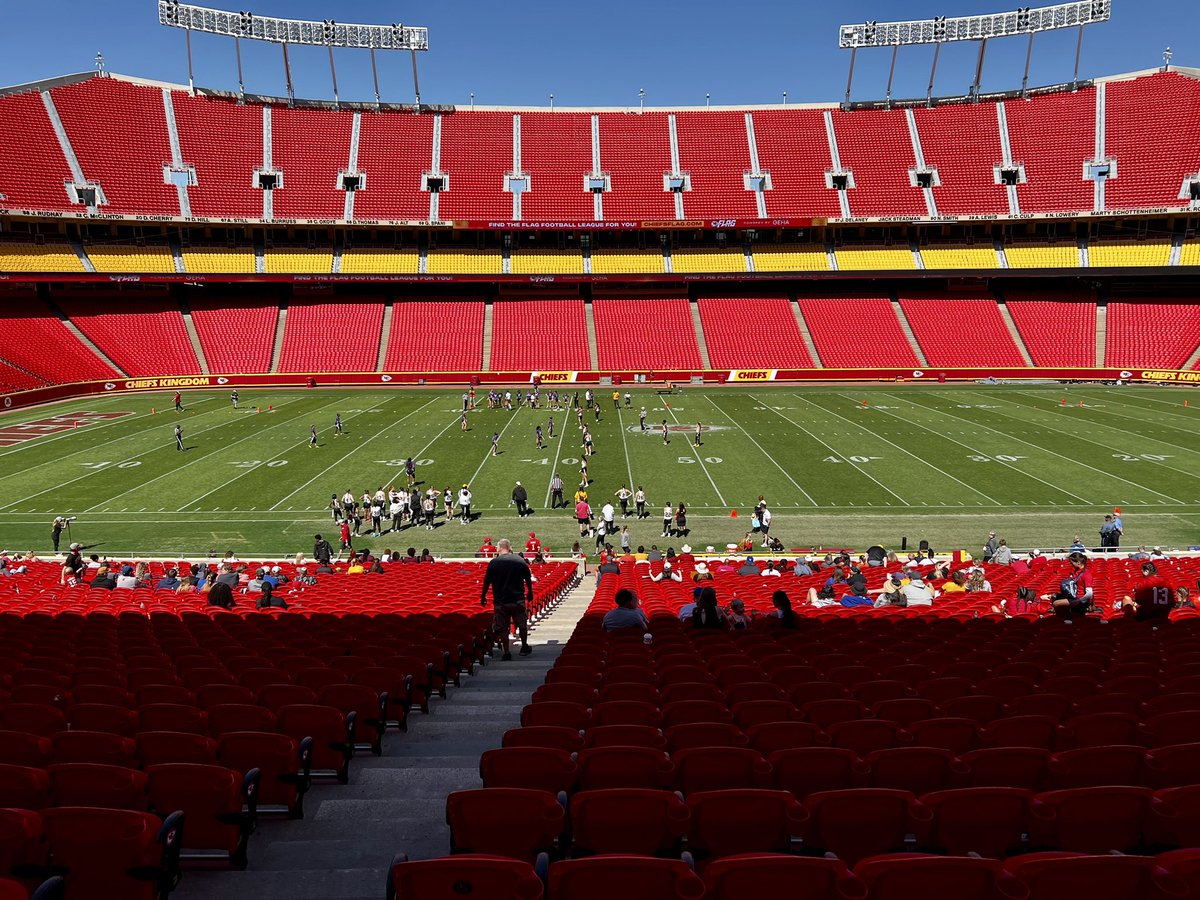 Coach McQuillan tweet media