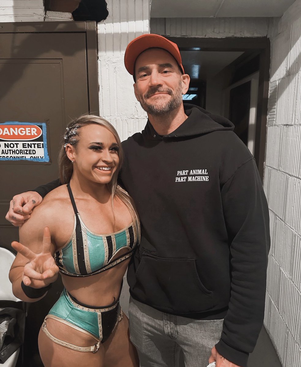 JordynneGrace's tweet photo. Never know who’s gonna show up @IMPACTWRESTLING 💪🏼 

@CMPunk https://t.co/3ruRuv6QRq