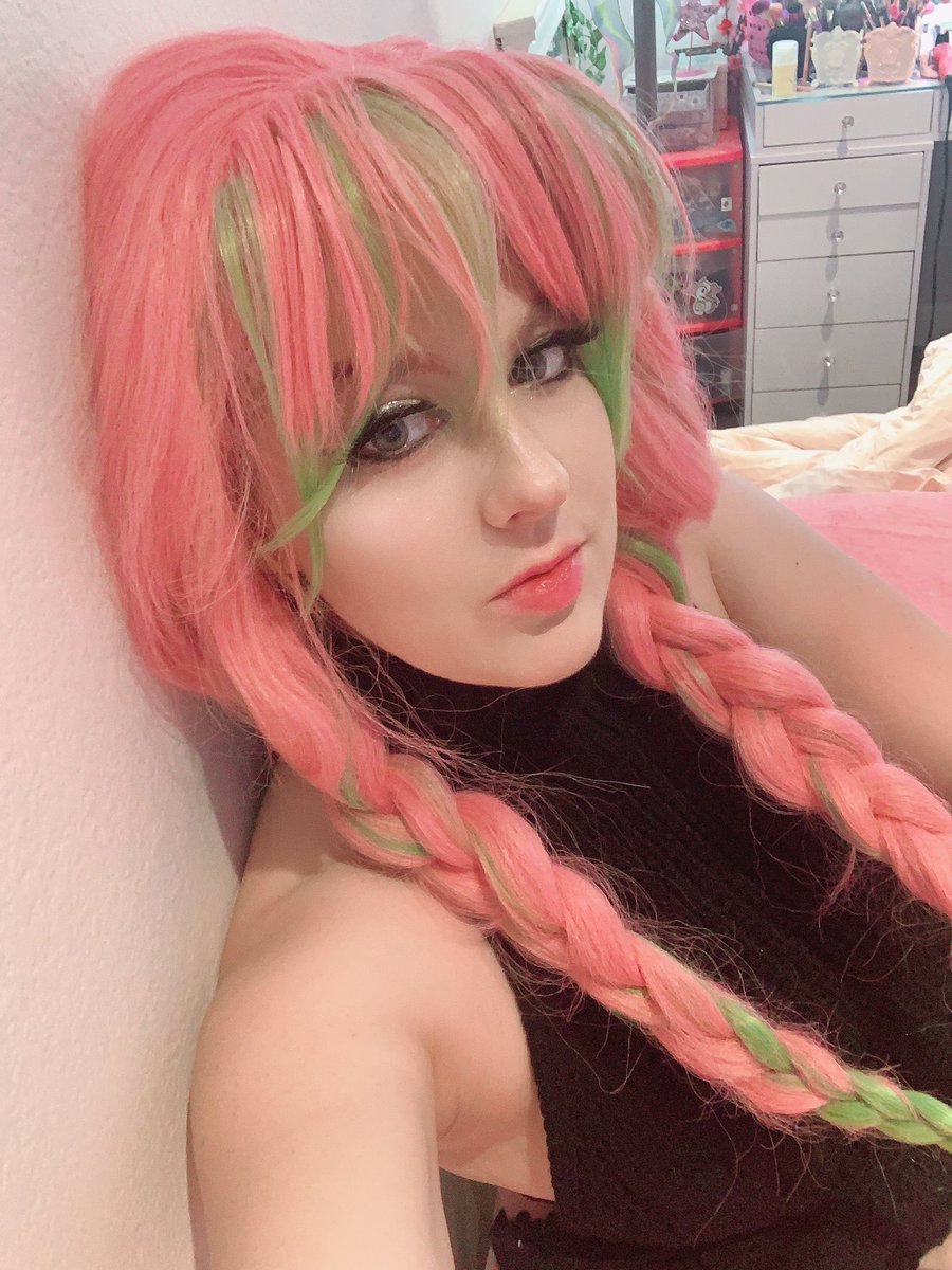 FunkoPOPsNews's tweet image. Mitsuri fans ~ now available ~ they have a bunch of signed Funko POPs! At the link below from @KiraBuckland ~ PSA Verified ~
Linky ~ fnkpp.com/vR
#Ad #Mitsuri #DemonSlayer #FPN #FunkoPOPNews #Funko #POP #POPVinyl #FunkoPOP #FunkoSoda