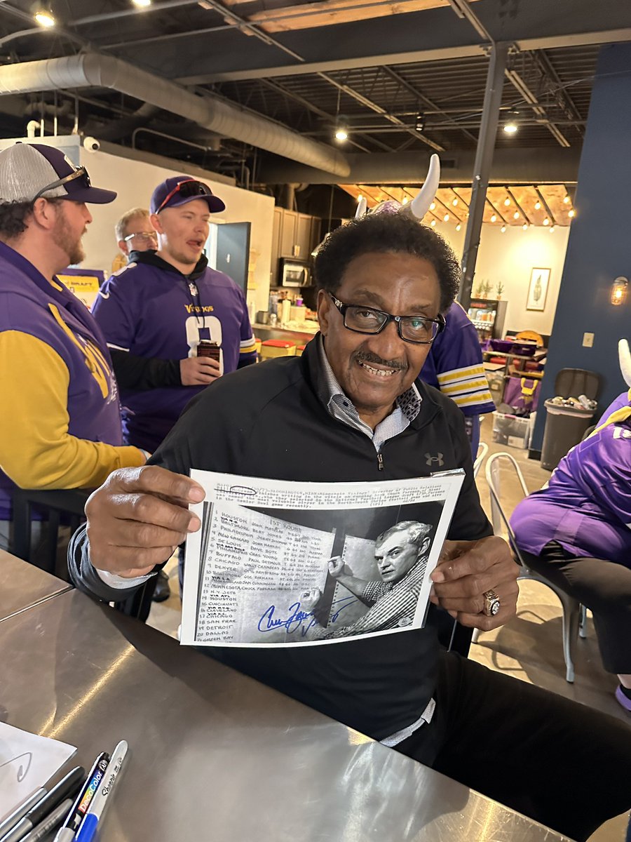 ChuckForeman's tweet image. Draft has come a long way. This was the Vikings draft board and remembering hanging out in my apartment with 3 friends and getting a call from the Vikings saying “welcome to the Vikings, we drafted you. We’ll fly you up here”. Pretty much that was it haha. 
Also I was given a…