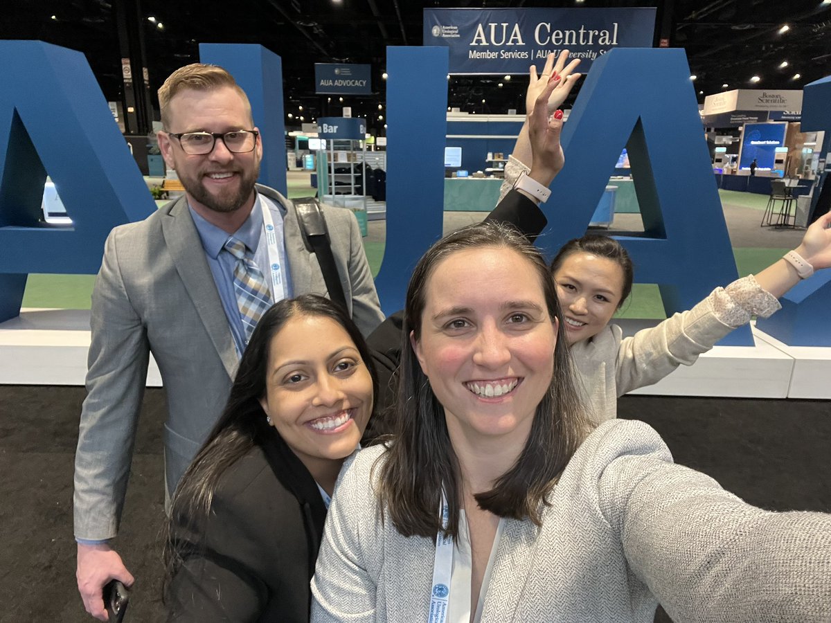 Closing down #AUA23 day #2 with the <a href="/MayoUrology/">Mayo Clinic Urology</a> crew <a href="/wen_lexi/">Lexi Wen, MD</a> <a href="/niki_parikh/">Niki Parikh MD, MBA, MSBA</a> <a href="/GarrettUngerer/">Garrett Ungerer</a>