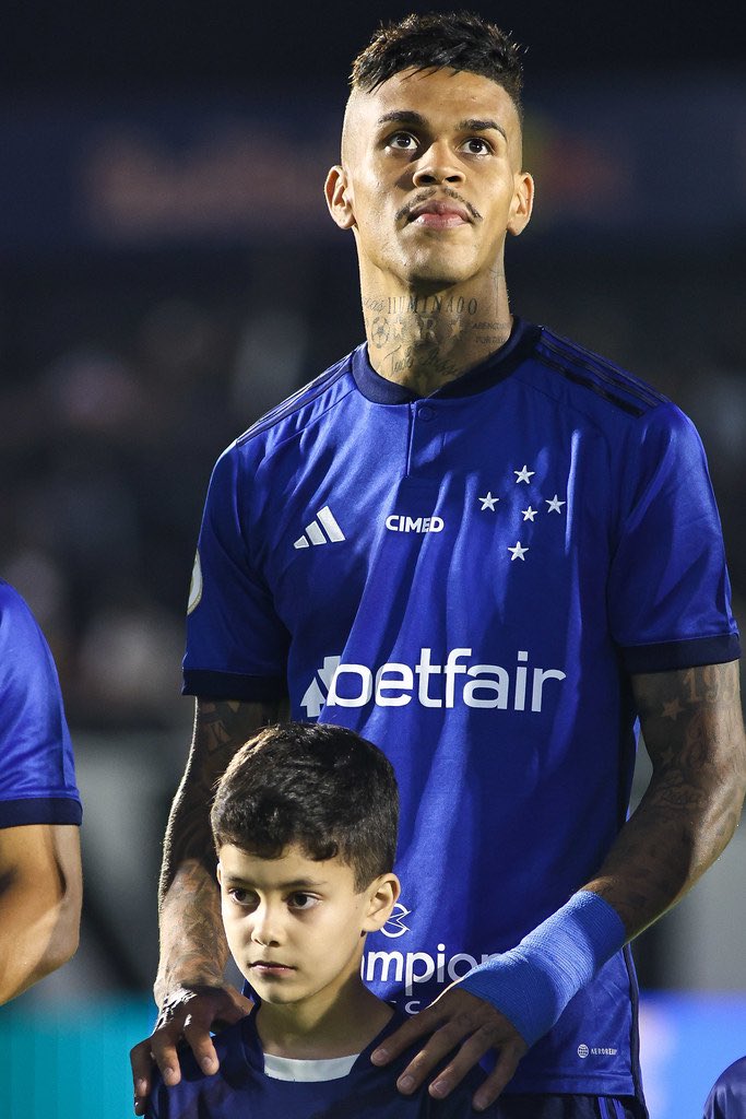 richard94's tweet photo. +3 no @Brasileirao!
Seguimos!! 👊🏽 @Cruzeiro https://t.co/Mzk8k57x9X