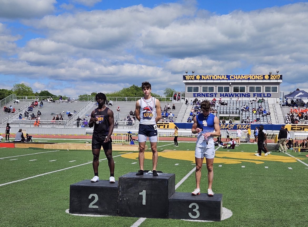 Great day at Regionals, Next stop State!

110h | 🥇 | 14.6
300h | 🥈 | - New school record 38.9

<a href="/LSWMustangTrack/">Life Mustang Track</a> <a href="/lifemustangs/">Life High School Waxahachie</a> <a href="/houser_logan/">Coach Houser</a> <a href="/coachlinscomb14/">Lyle Linscomb</a> <a href="/TTFCA/">TTFCA</a>