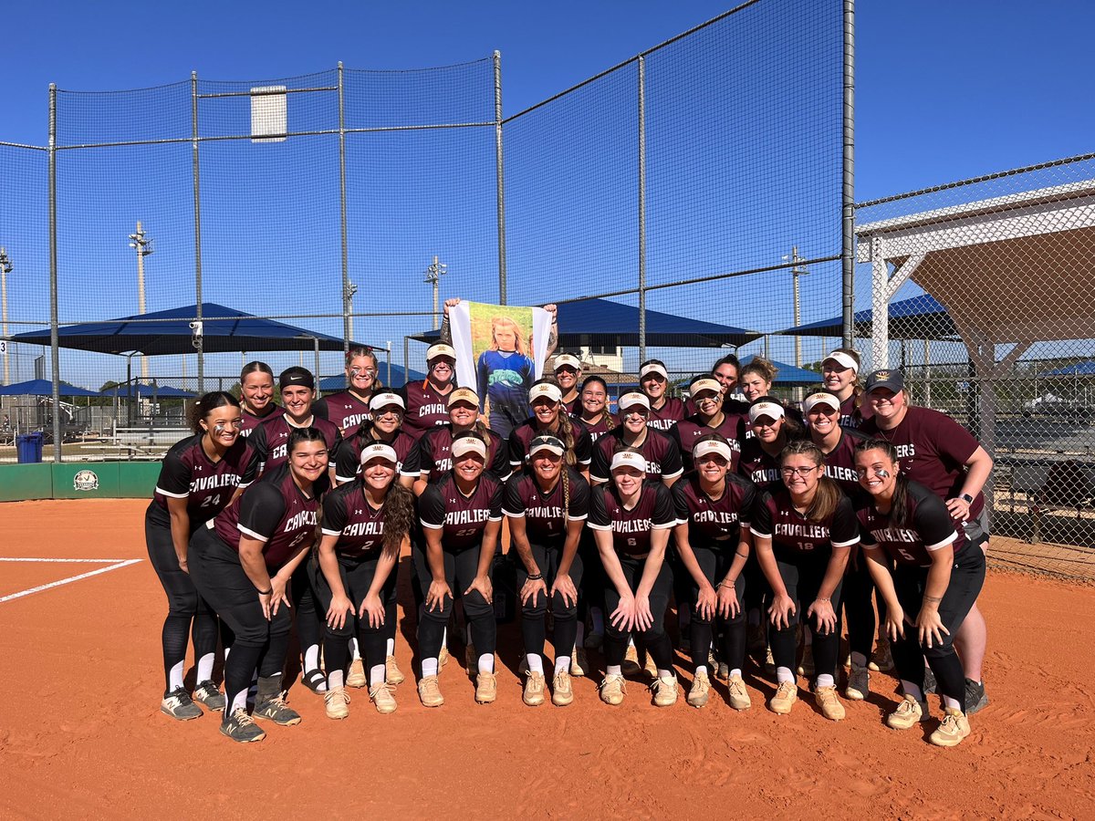 Katie Woolf-Connell tweet media