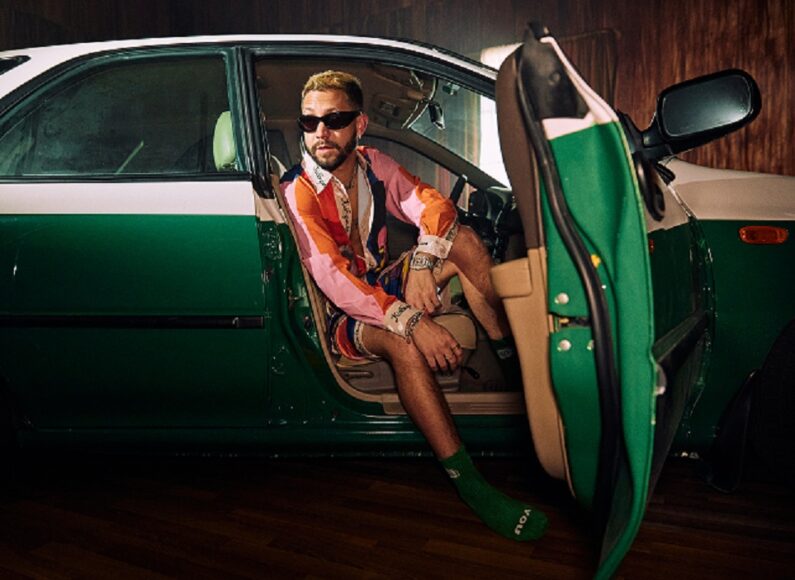 avinmedios's tweet image. El cantautor internacional y uno de los más prolíficos del género urbano, sorprende a sus fanáticos con el lanzamiento de su nuevo sencillo Rápido, grabado en la ciudad de Miami, y dirigido por Gian Rivera,#DubbingHits #Mora #Paraíso #Rápido #Rimas

avinmedios.com/2023/04/mora-m…