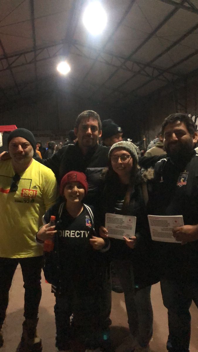RecuperemosCC's tweet photo. Hoy fuimos invitados a una hermosa actividad organizada por @FilialElBosque .
Gracias por el espacio queridos amigos!
Seguimos trabajando para recuperar el club de David.
#recuperemoscc #colocolo https://t.co/3PQNMXMJtl
