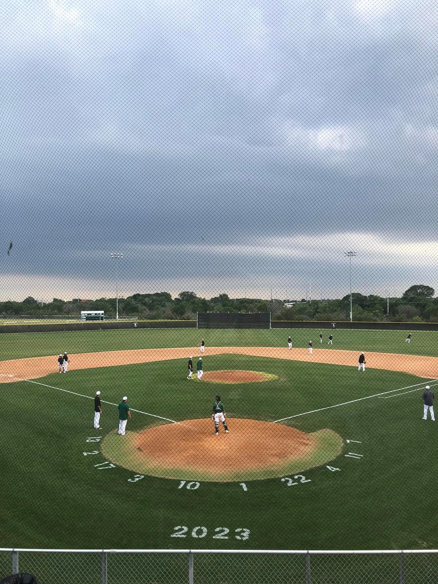 BryanISD's tweet photo. Rangers lead the way! Earlier this week the Rudder Baseball Team had a great comeback win on Senior Night. They beat Magnolia 7-6. #BryanISD #RudderRangers #RTLW @RudderHS_BISD @RudderSports @rangerbsbl https://t.co/DpB8dqSJRB