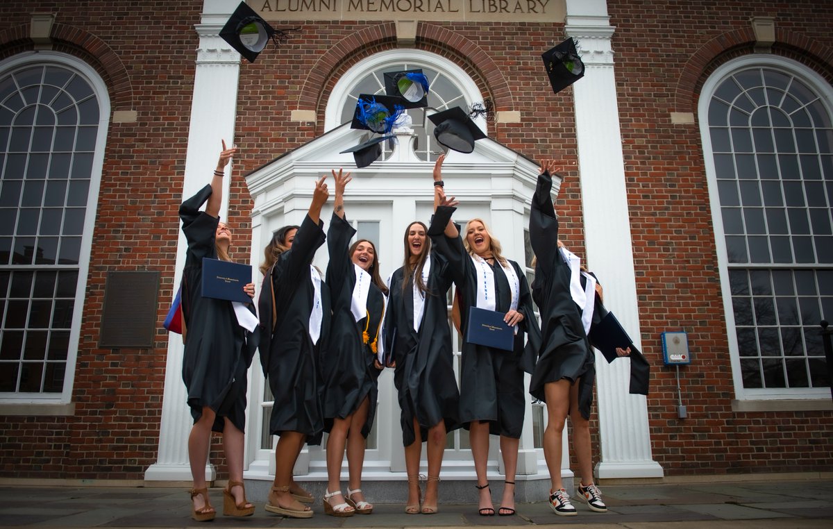 RiverhawkSB's tweet photo. Thankful for this group of 2023 graduates💙❤️🎓 

They've given the university and softball program their all throughout their collegiate career! The job's not finished on the field, though!😤

#UnitedInBlue | #AESB https://t.co/s3MxI95zmz