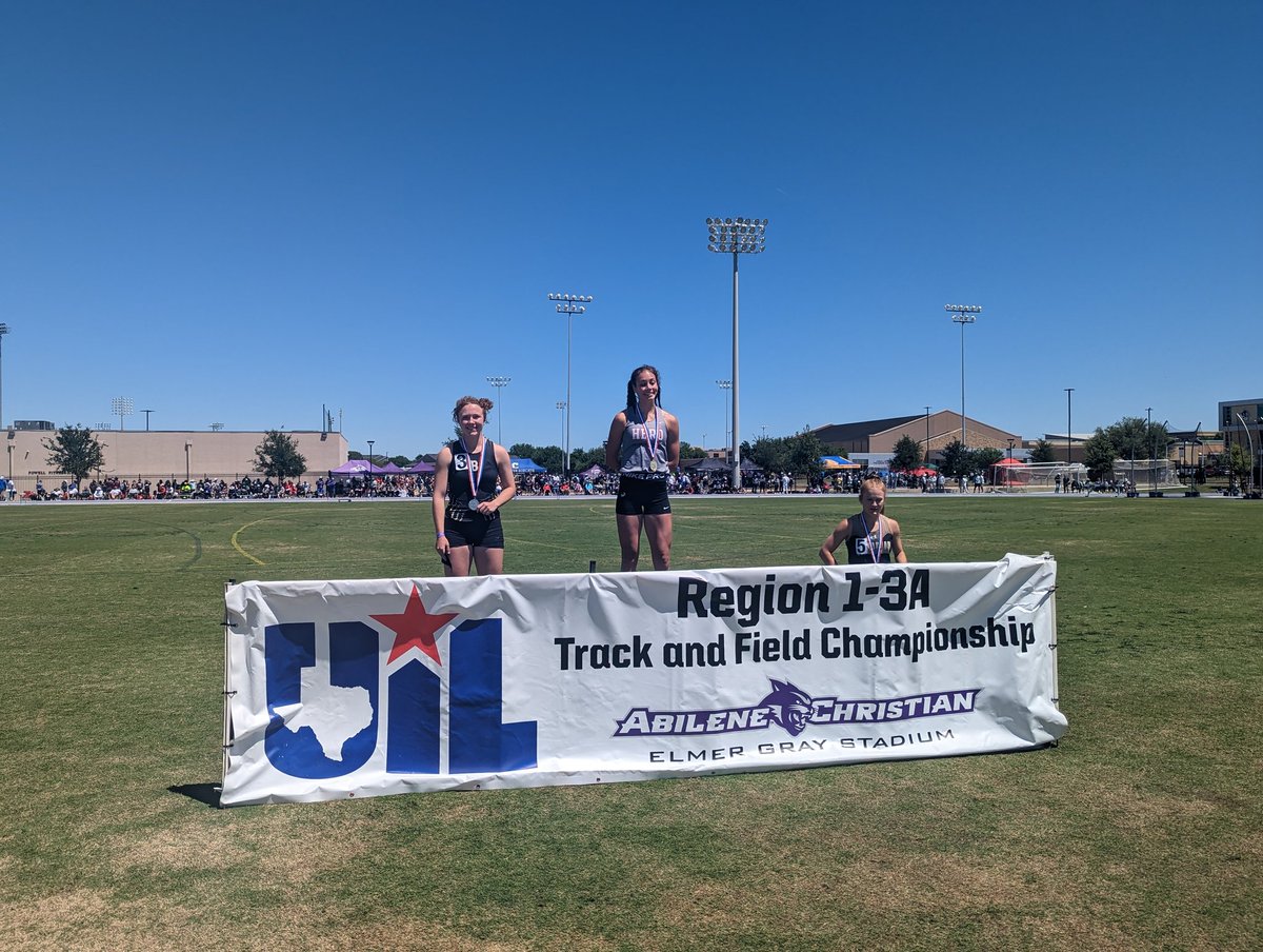 Jesse Fowler qualifies for State and earns silver in the 100m dash with a time of 12.04!! Great job Jesse!! <a href="/BushlandFM/">Bushland Falcon Media</a> <a href="/BushlandHS/">Bushland High School</a> <a href="/coachj_reynolds/">Josh Reynolds</a>