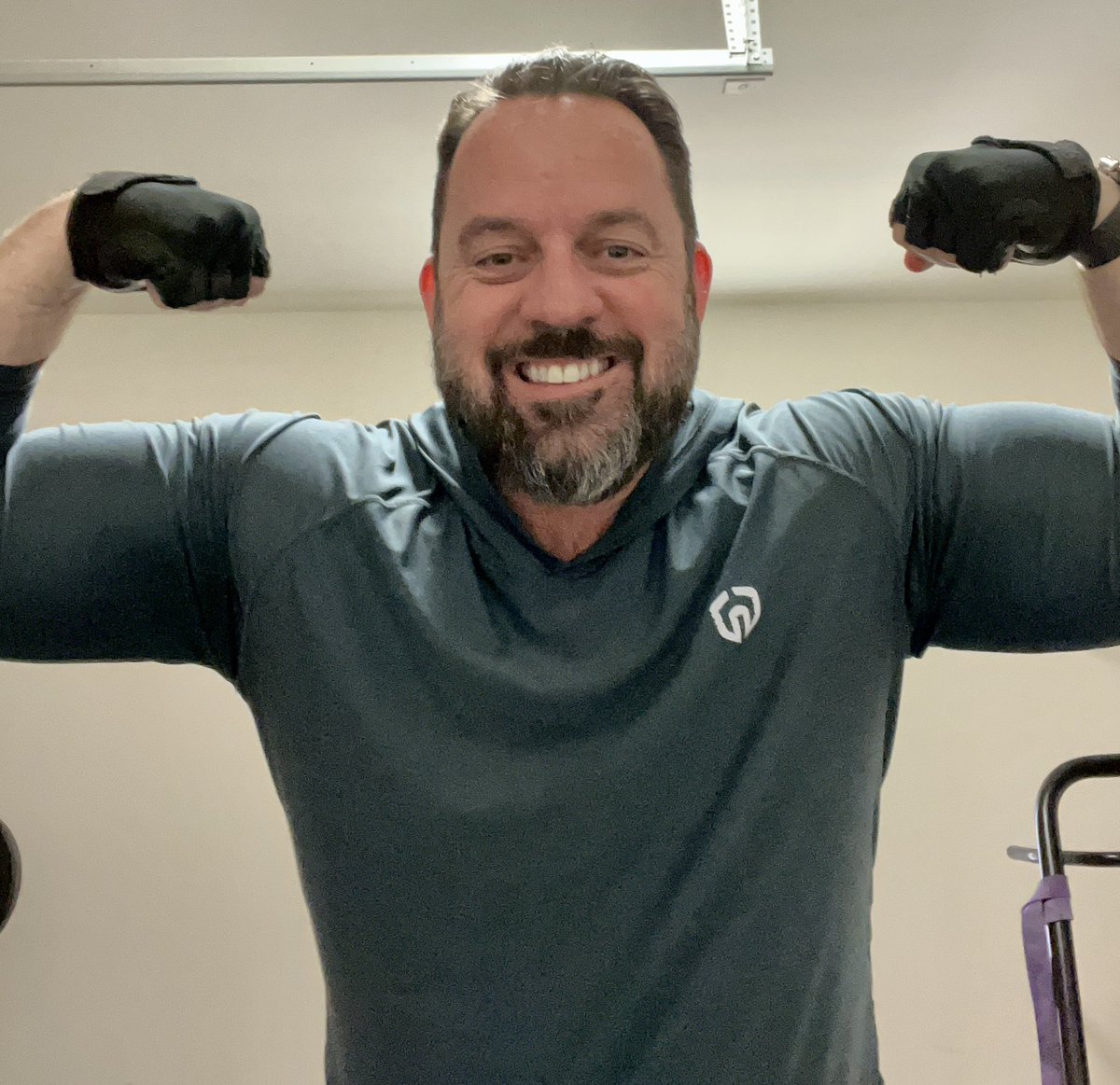 MrJaySong's tweet photo. HAPPY SATURDAY!  Let's get it! #homeworkout #flexsaturday #instagram #instagood #facebook #twitter #photooftheday #letsgo #letsgetit 💪💀👍👏 #chestandback https://t.co/PziRL2IEtM