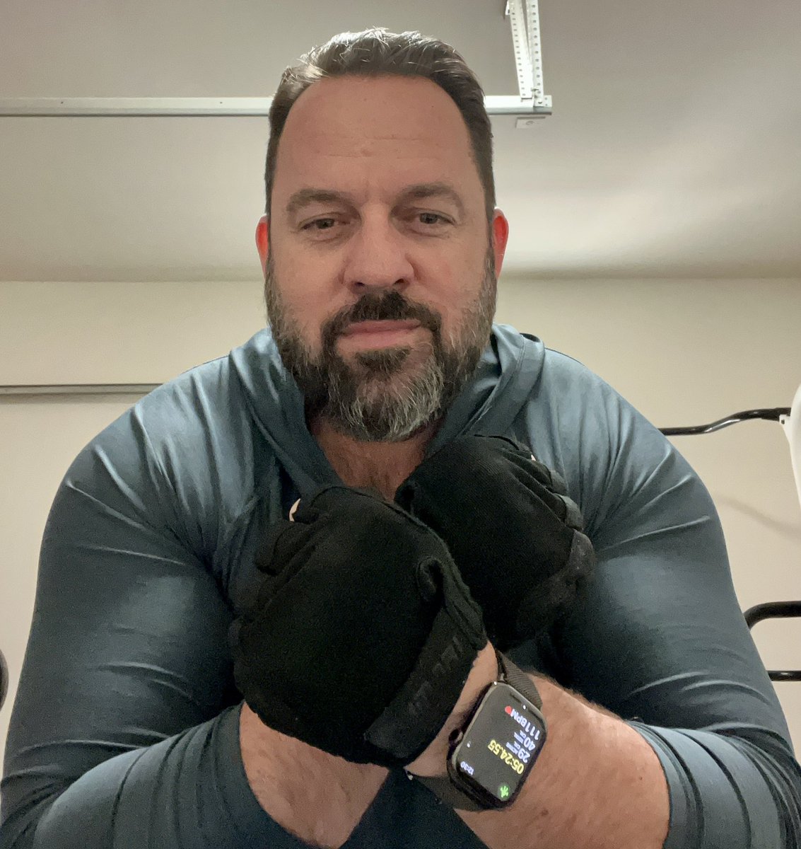 MrJaySong's tweet photo. HAPPY SATURDAY!  Let's get it! #homeworkout #flexsaturday #instagram #instagood #facebook #twitter #photooftheday #letsgo #letsgetit 💪💀👍👏 #chestandback https://t.co/PziRL2IEtM