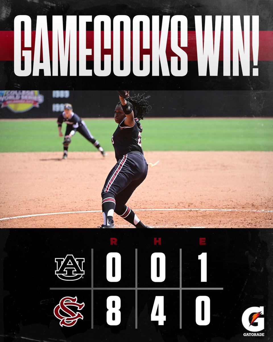 FINAL | That's a walk off winner! <a href="/_Desiderio3/">Giulia Desiderio</a> walks it off as <a href="/DGobourne14/">don🦋</a> throws a no-hitter! The first for the Gamecocks since 2017!

#Gamecocks | <a href="/Gatorade/">Gatorade</a>